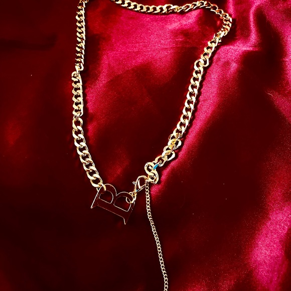 Pretty 10k gold plated brand new chain - Picture 2 of 2